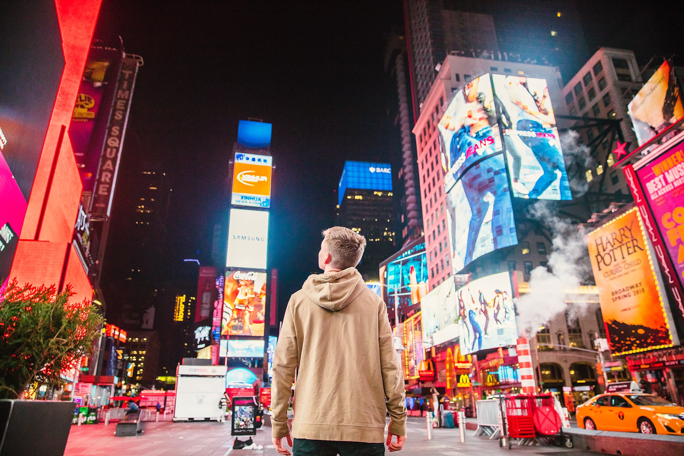 An Analysis of the Use of Behavioural Advertising Methods